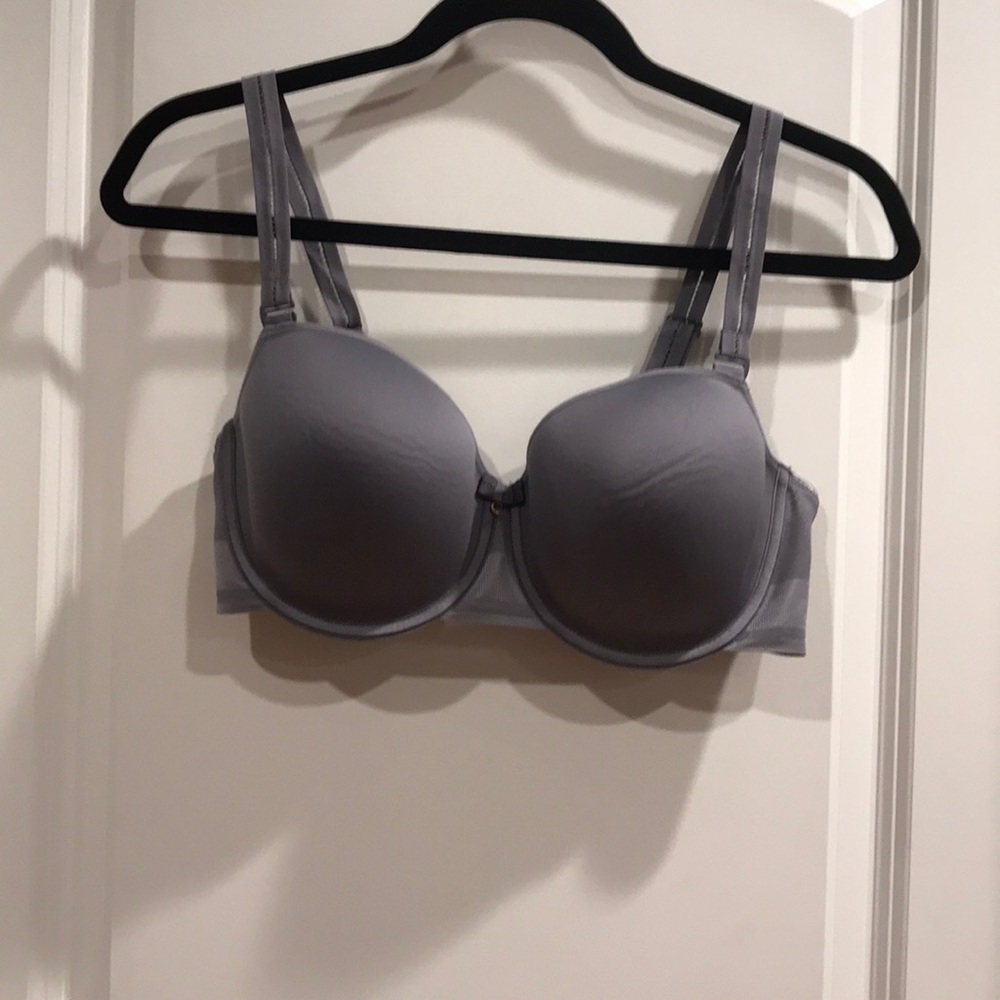 Chantelle Bra- 34DDD